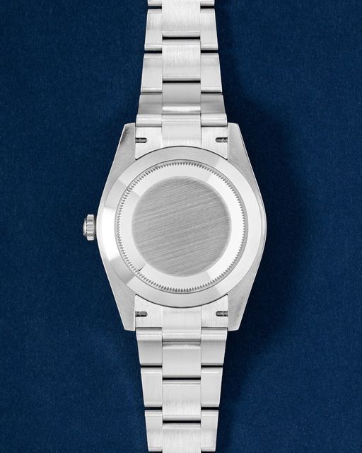Rolex Oyster Perpetual 124300 Image 2